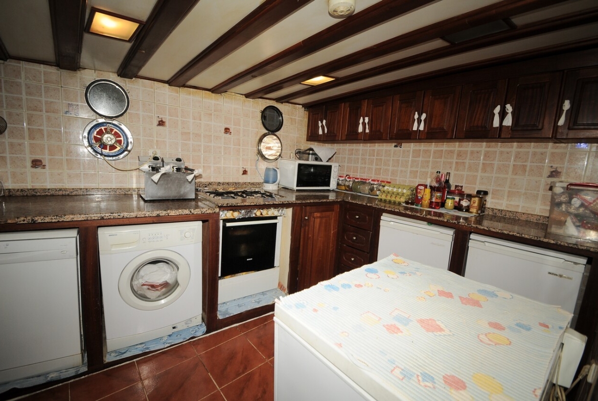 Crewed Yacht Charter with Prenses Selin Gulet Turkey