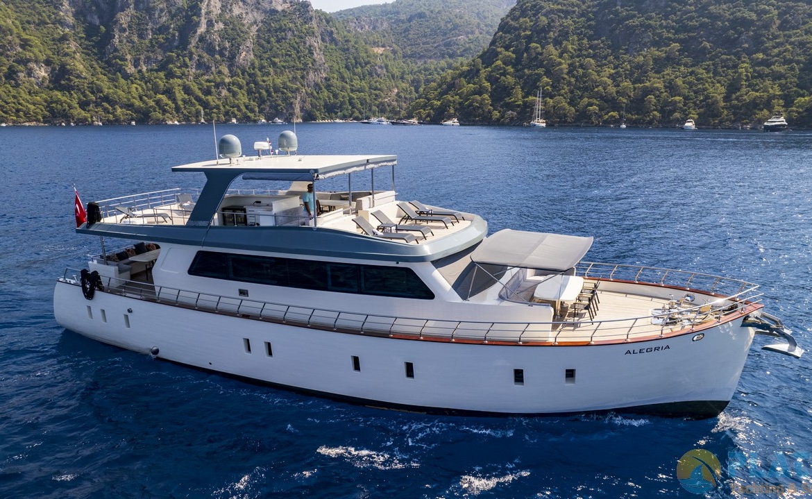 Alegria Trawler Yacht