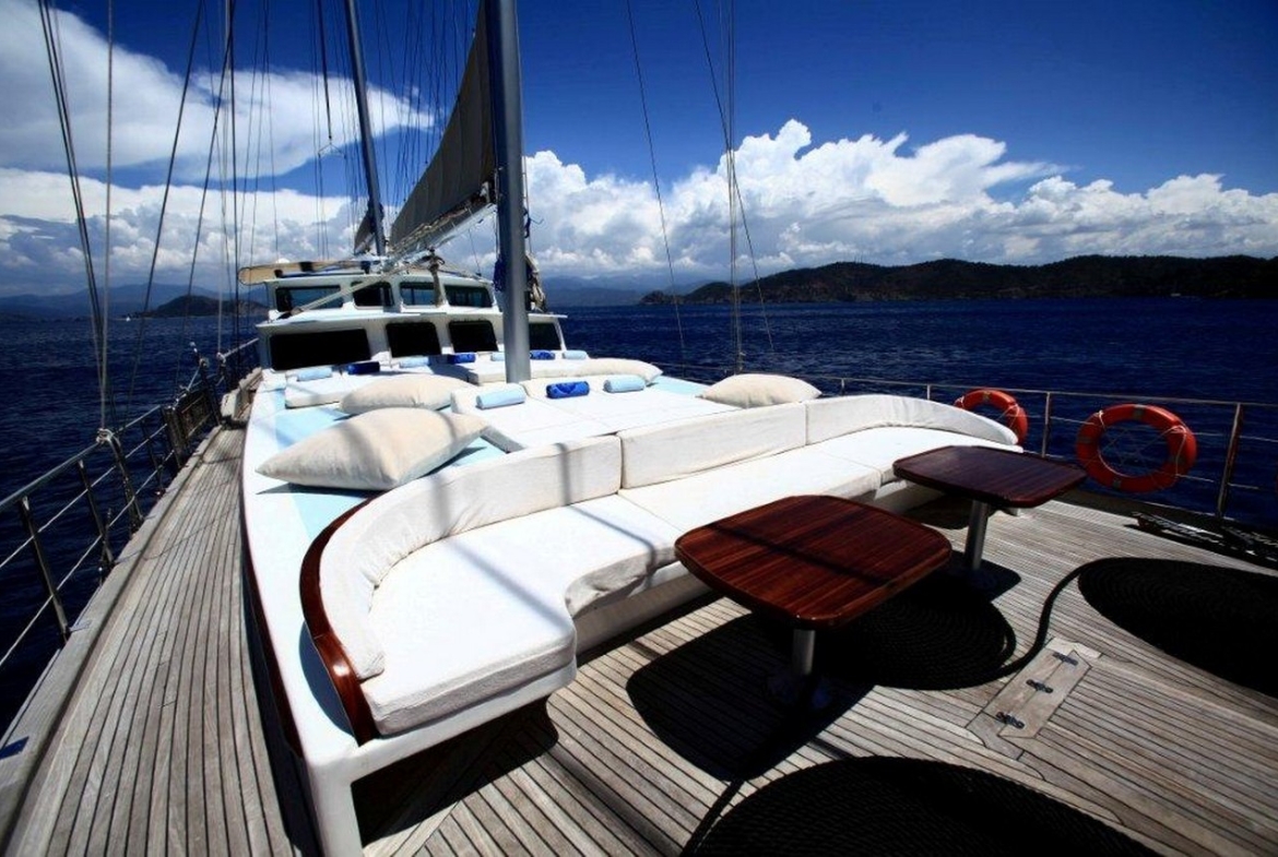 ece arina gulet caicco