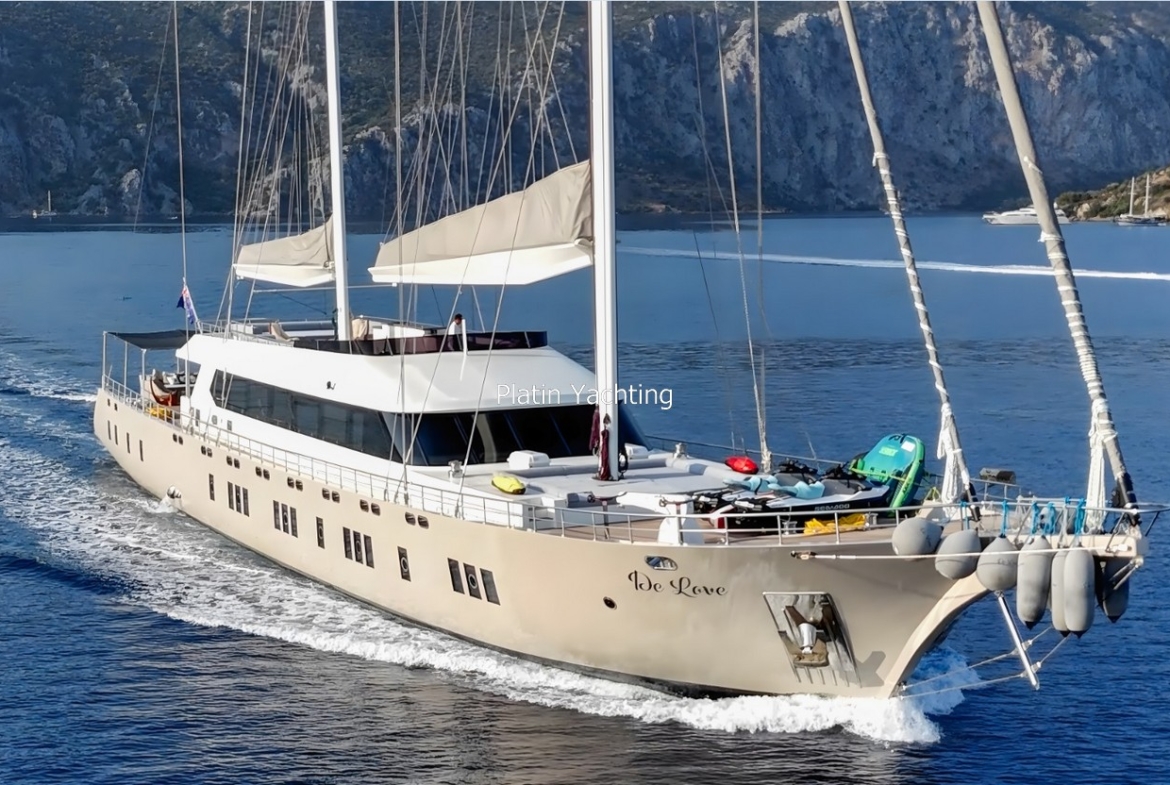 De Love Gulet Caicco